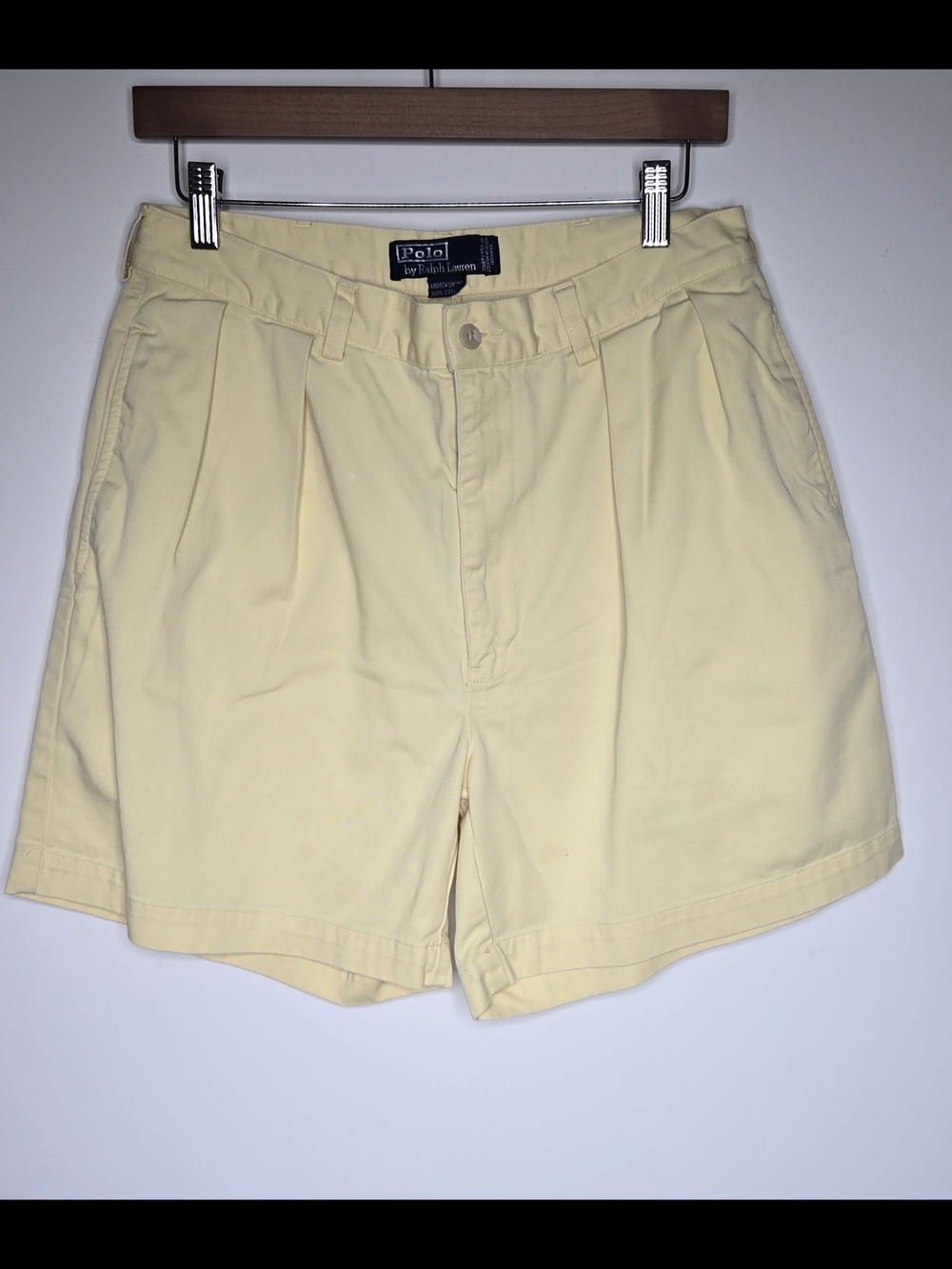 Vintage Polo Ralph Lauren Men Yellow Pleated Chino Shorts 28 High Rise 12 Inseam